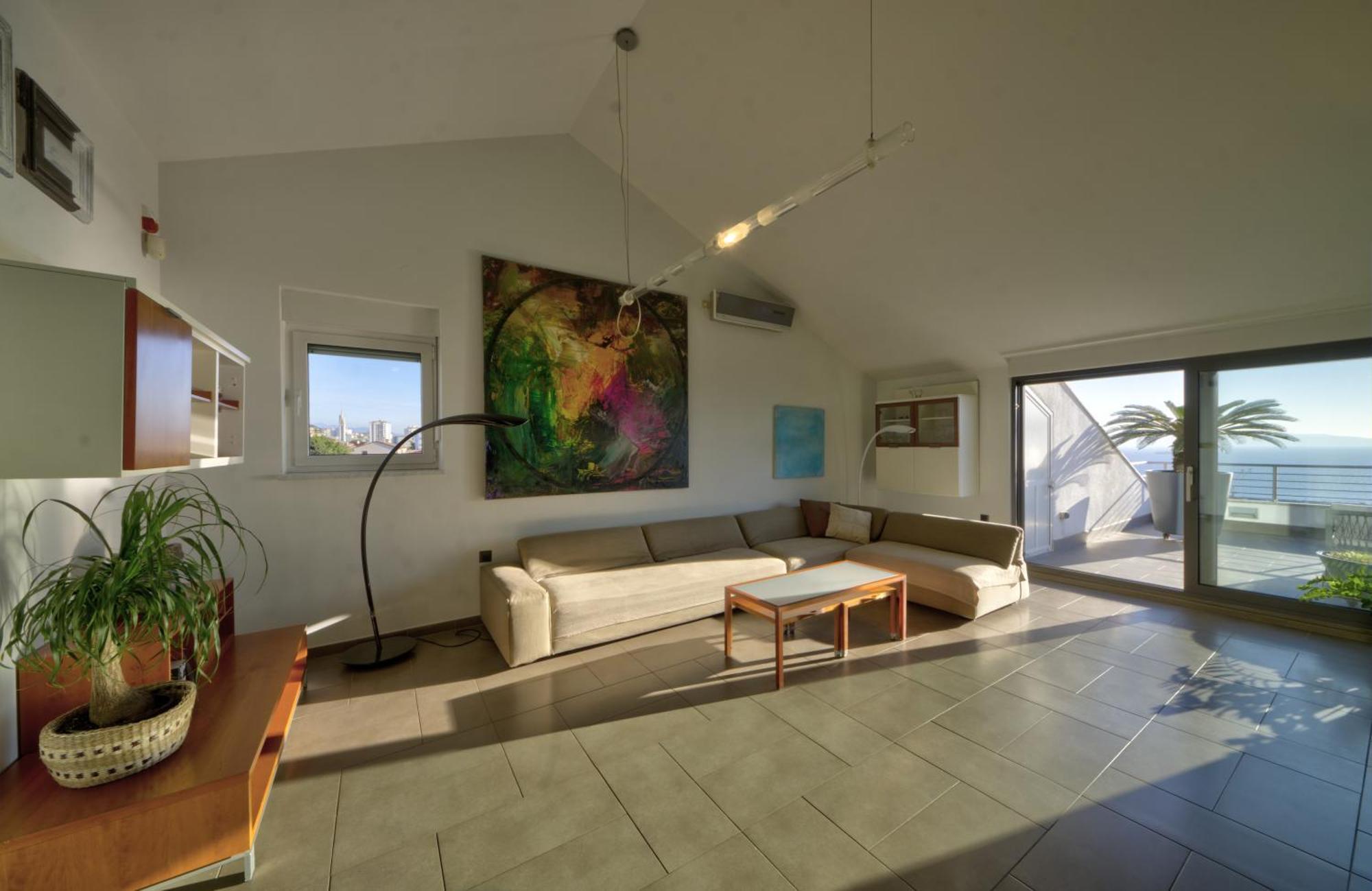 Penthouse Belvedere City View With Private Parking Рієка Екстер'єр фото